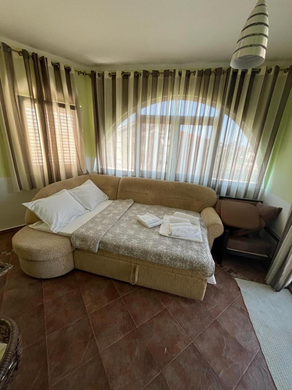 Andolly Apartment